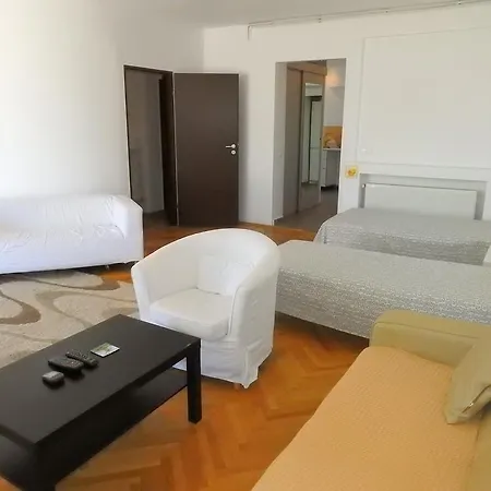University Square Penthouse *